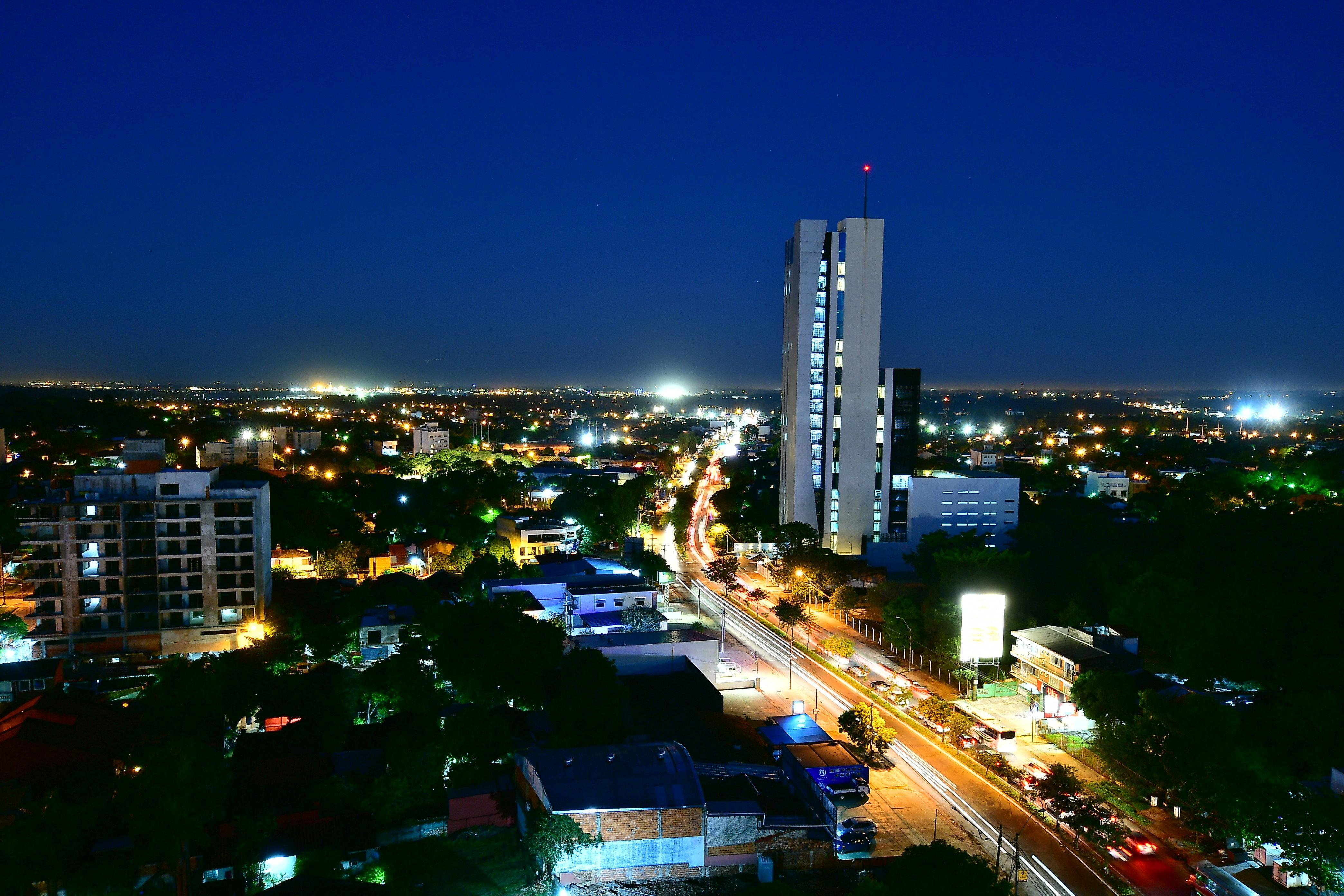 Holiday Inn Express Asuncion Aviadores , An Ihg Hotel Buitenkant foto